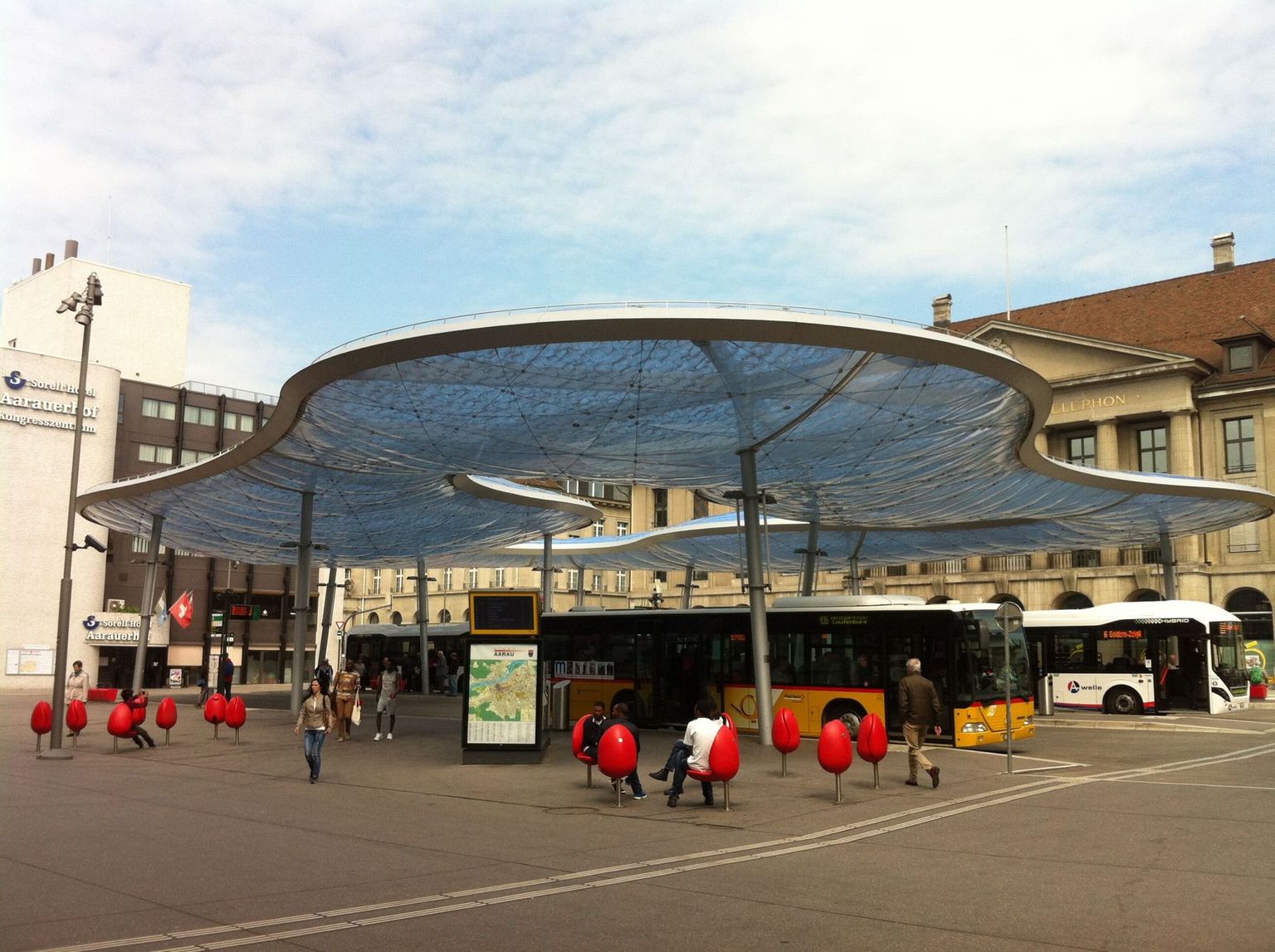 Aarau, place de la gare, mai 2015