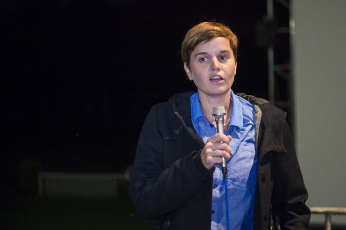 Der Physik-Nobelpreis 2013 war der Higgs-Entdeckung gewidmet. „Ich habe daran auch einen kleinen Anteil“, sagte die Teilchenphysikerin Lea Caminada, die den CMS-Detektor am CERN mit aufgebaut hat, mit einem Schmunzeln. Der Physik-Nobelpreis 2013 war der Higgs-Entdeckung gewidmet. „Ich habe daran auch einen kleinen Anteil“, sagte die Teilchenphysikerin Lea Caminada, die den CMS-Detektor am CERN mit aufgebaut hat, mit einem Schmunzeln.