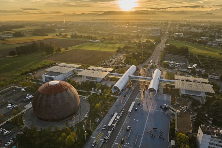 Das neue Besucherzentrum “Science Gateway” am CERN ist seit dem 8. Oktober geöffnet.