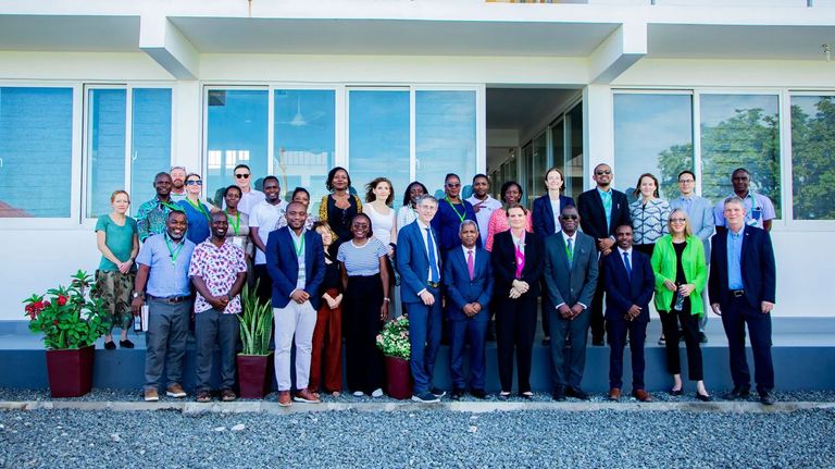 Group photo after the visit to the Ifakara Health Institute (IHI) in Bagamoyo, Tanzania. Group photo after the visit to the Ifakara Health Institute (IHI) in Bagamoyo, Tanzania.