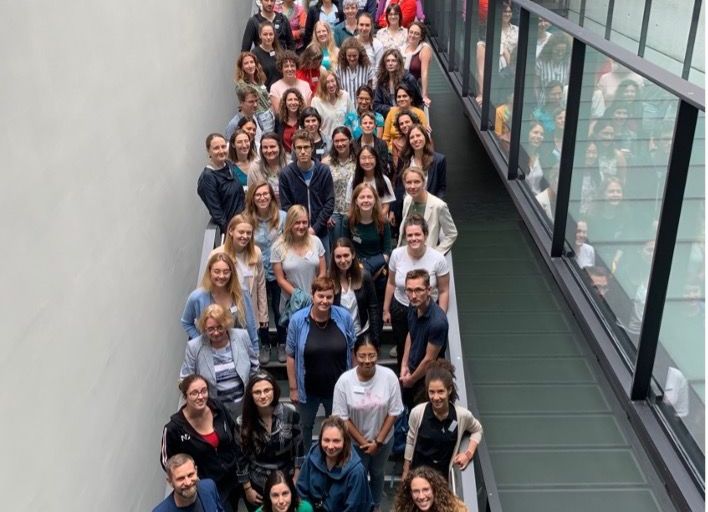 Happy attendees of the first "Women in Physics Career Symposium" Happy attendees of the first "Women in Physics Career Symposium"