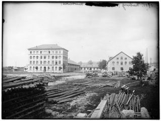 Chemical Landmark 2015: Ehemaliges Chemieinstitut der Universität Freiburg Chemical Landmark 2015: Ehemaliges Chemieinstitut der Universität Freiburg