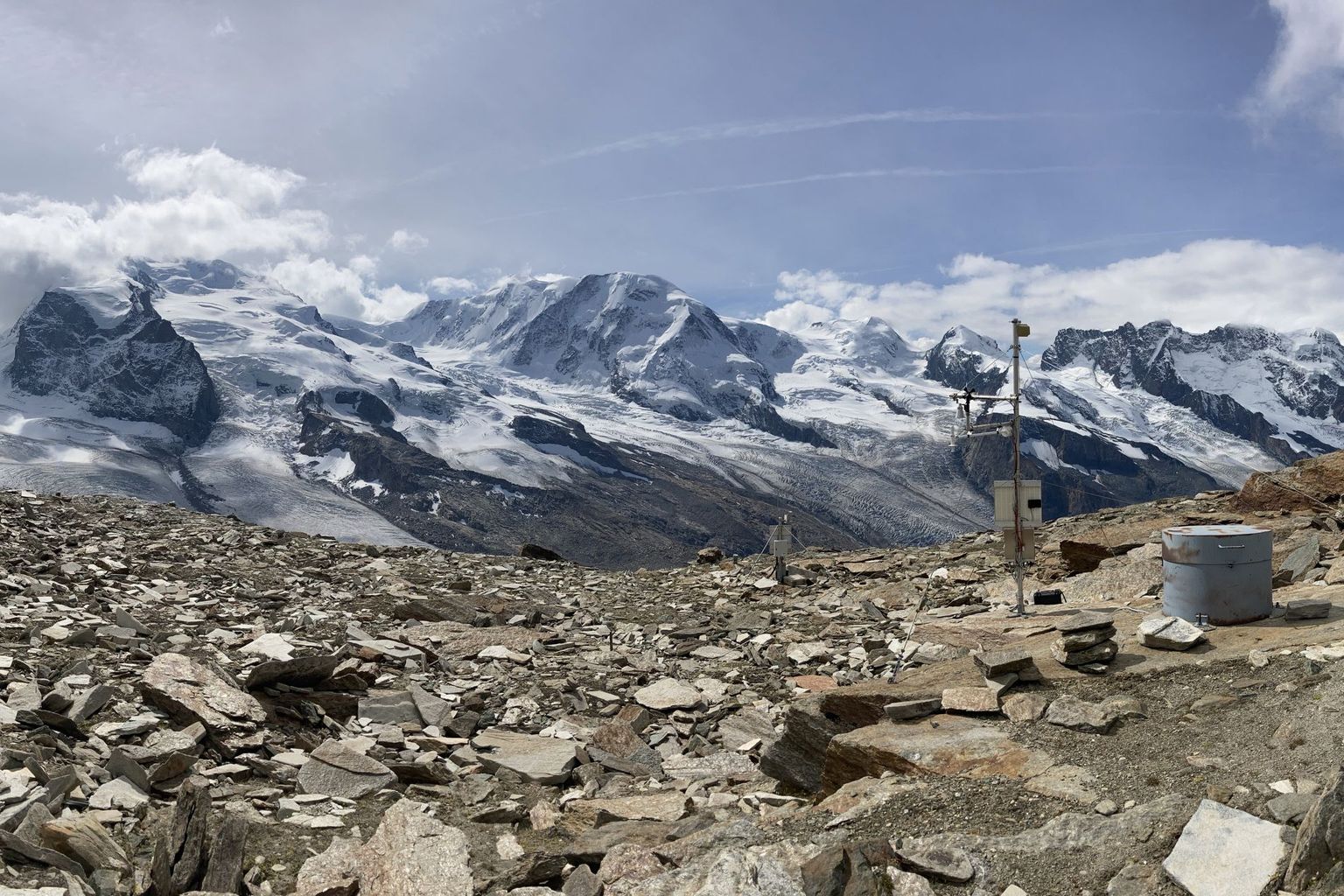 Permafrost-Messstationen auf dem Stockhorn-Plateau oberhalb Zermatt (3400 m ü.M., VS)