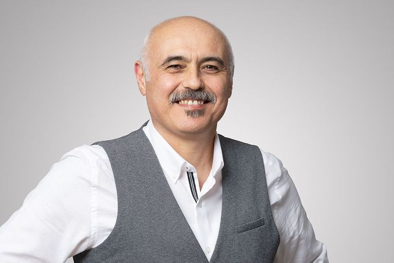 Naki Akçar Porträt