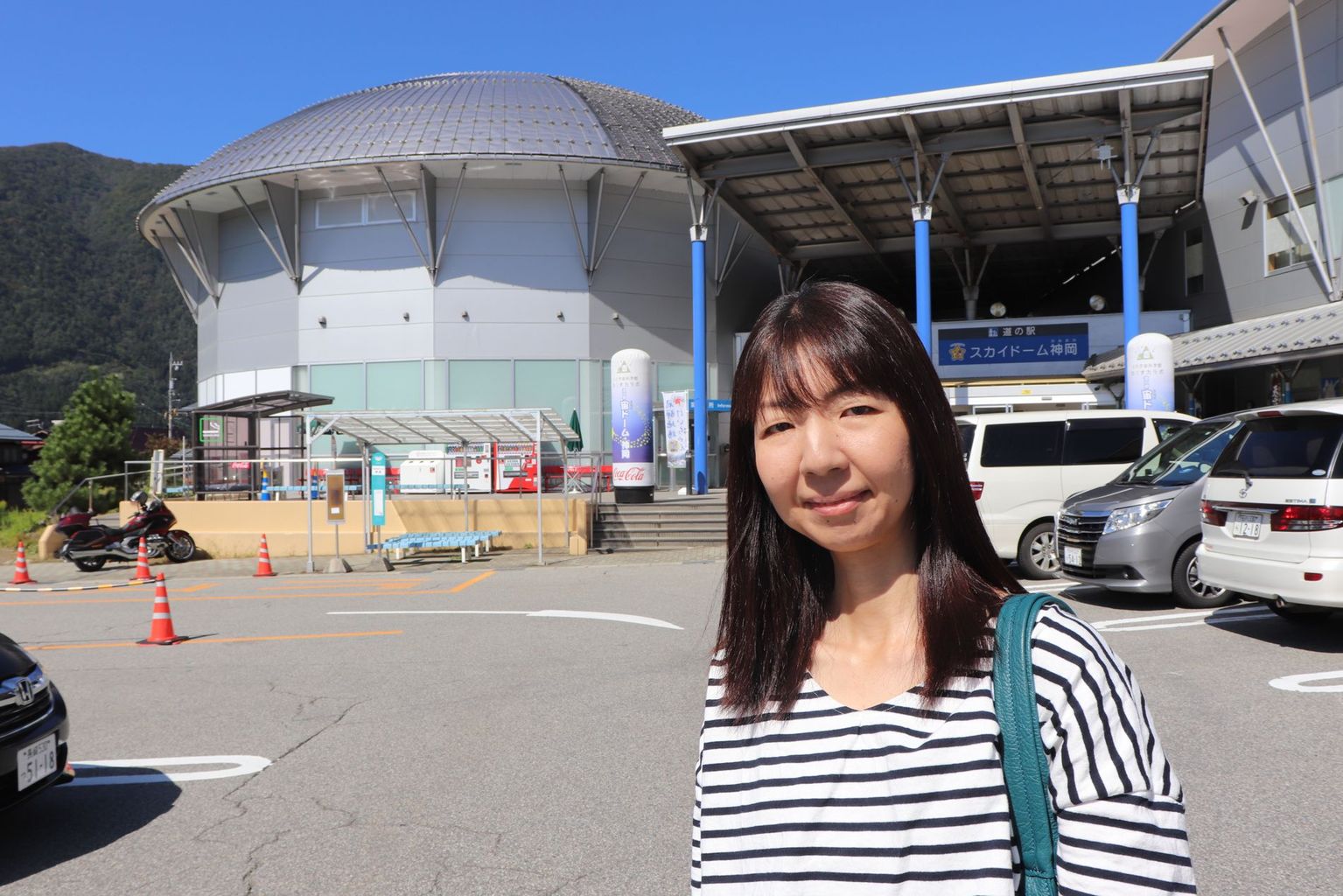 Dr. Yumiko Takenaga, PR officer of the Kamioka Observatory, and researchers around Kamioka collaborating with Hida-city have contributed to establishing the KamiokaLab Science Museum in Kamioka, which informs the general public about neutrino research. Photo: B. Vogel