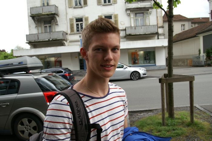 Benjamin Estermann, Maturand und im nationalen Wettbewerb von 'Sschweizer Jugend forscht' mit dem Prädikat 'Sehr gut' ausgezeichnet.