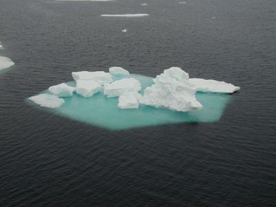 Pressemitteilung Alfred-Wegener-Institut: Geringe Eisbedeckung in der Arktis im Sommer 2008