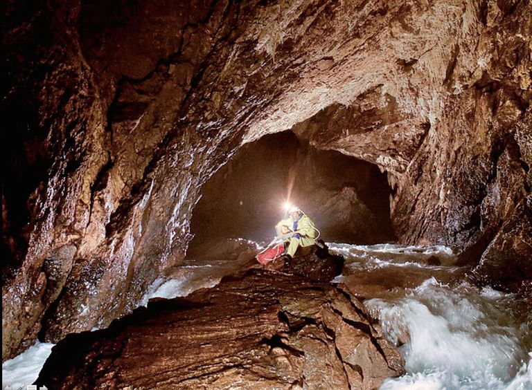 Excursion CH-QUAT 2019 Karst – Grottes – Hydrogéologie