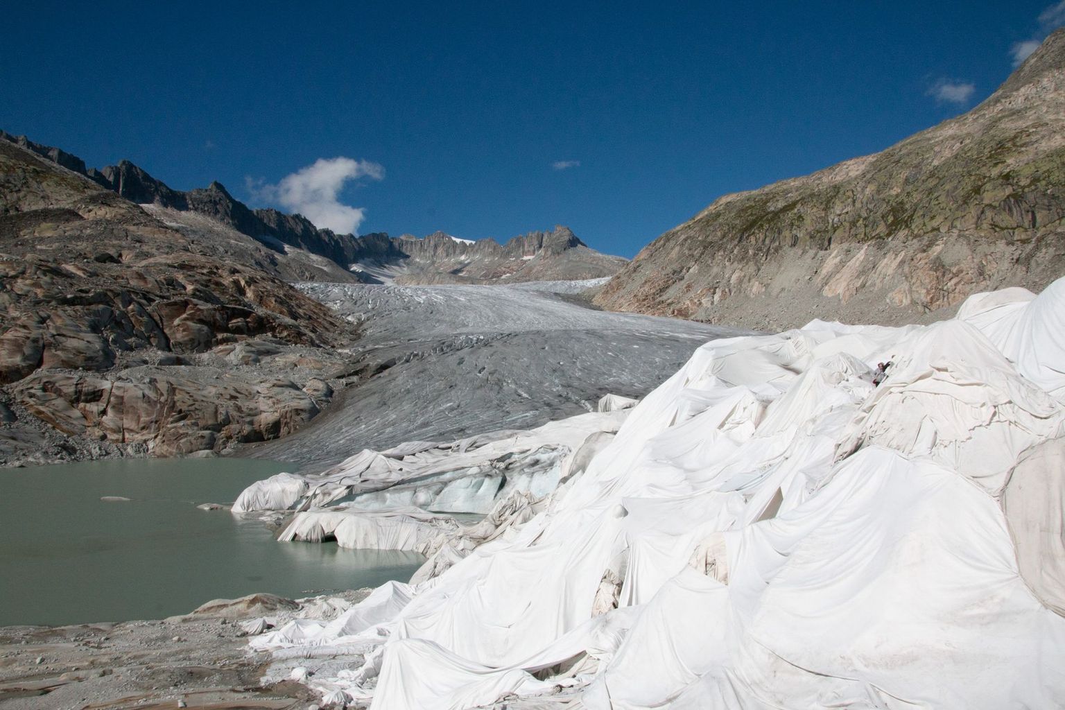 Rhonegletscher und seine Eisgrotte bei Belvédère (VS)