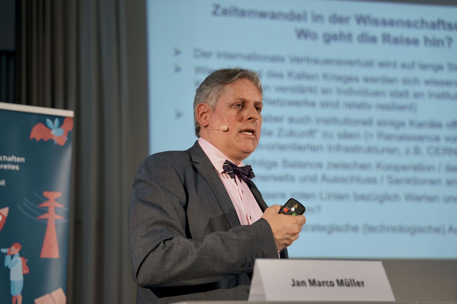 Jan Marco Müller, Europäische Kommission
