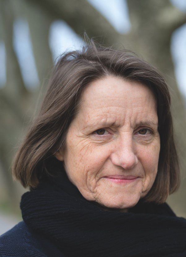 Irmi Seidl est économiste et cheffe de l’unité Sciences économiques et sociales à l’Institut fédéral de recherches sur la forêt, la neige et le paysage (WSL). Elle est d’autre part professeure titulaire à l’Université de Zurich et enseigne également à l’EPF de Zurich.