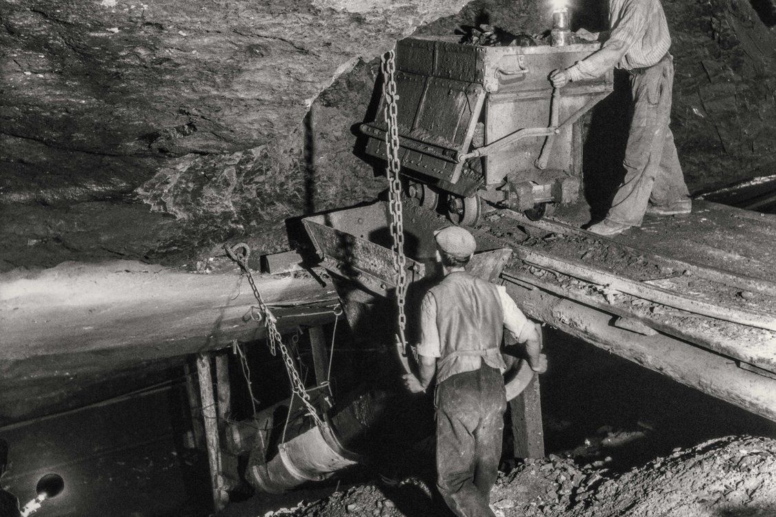 Bild aus der Vergangenheit des Eisenbergwerks Gonzen