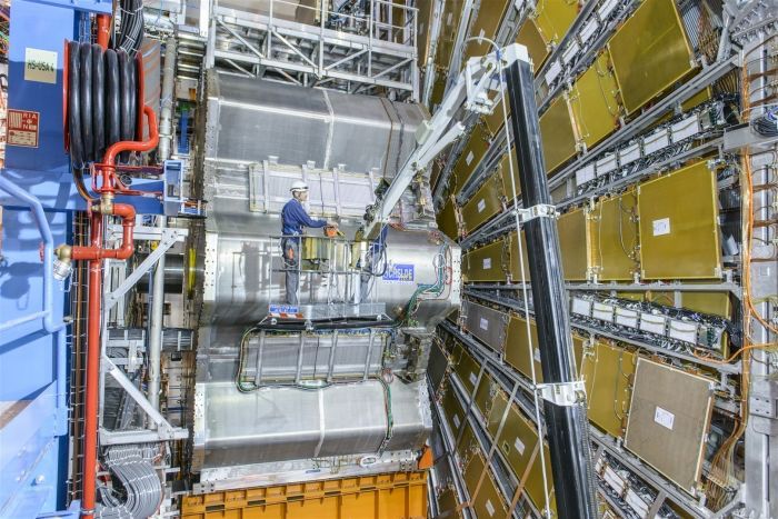 Das ATLAS-Experiment am CERN – mit Beteiligung der Universitäten Bern und Genf.