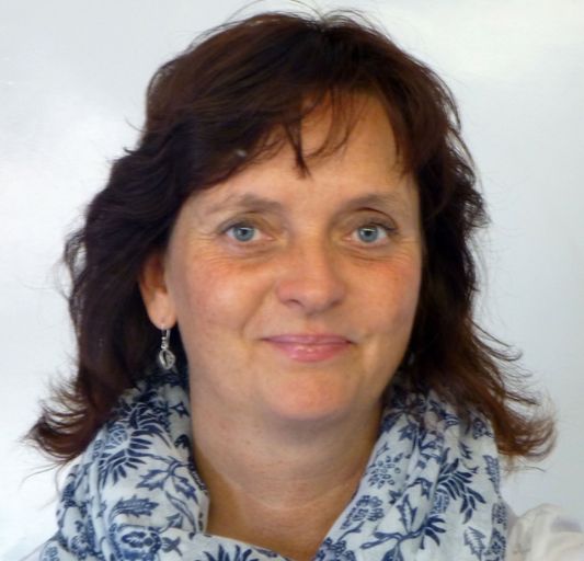 Prof. Antonia Neels arbeitet als Expertin für Röntgenkristallographie bei der Empa, der Eidgenössischen Materialprüfungs- und Forschungsanstalt.