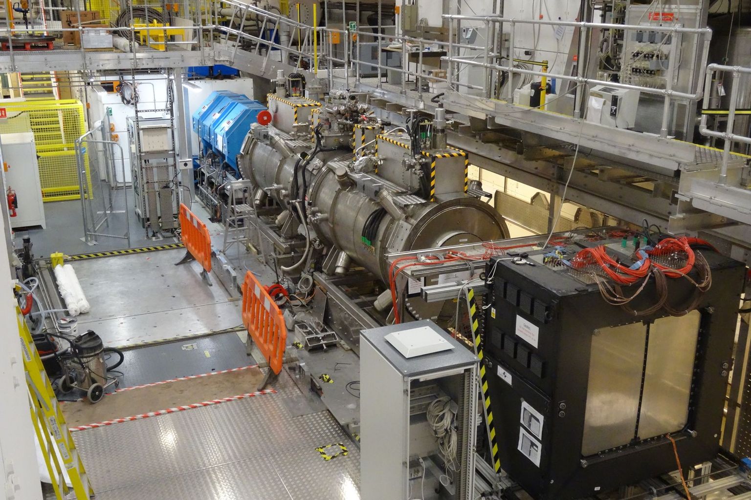 Das ‘Muon Cooling Ionization Experiment’ (MICE) wurde im britischen Rutherford Appleton Laboratory durchgeführt.