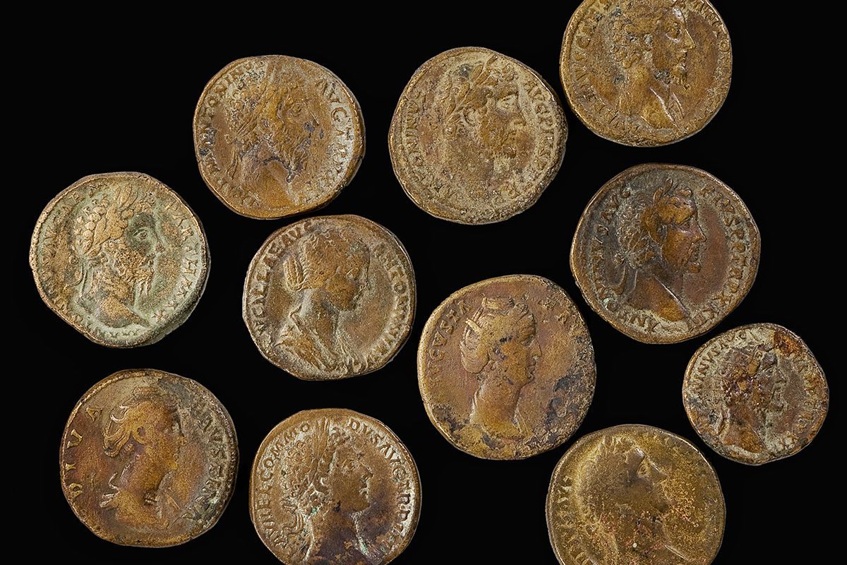 Römische Münzen aus dem Schatzfund von Risch-Ibikon
