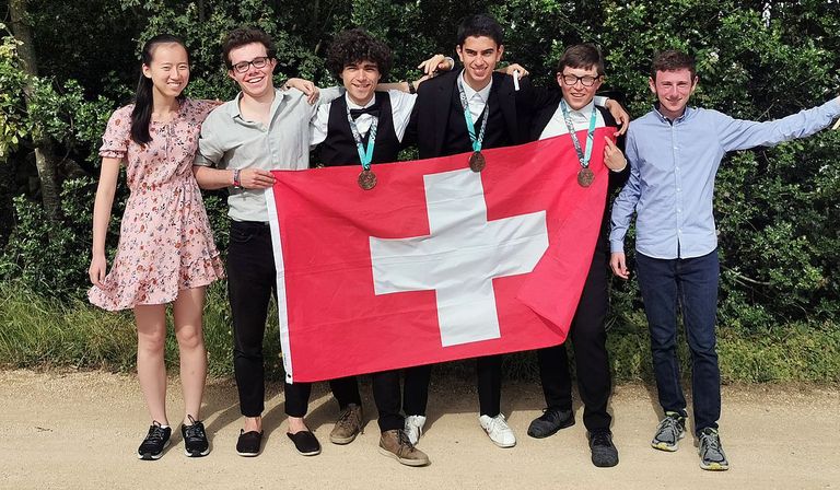 Swiss Team at the International Mathematics Olympiad 2019