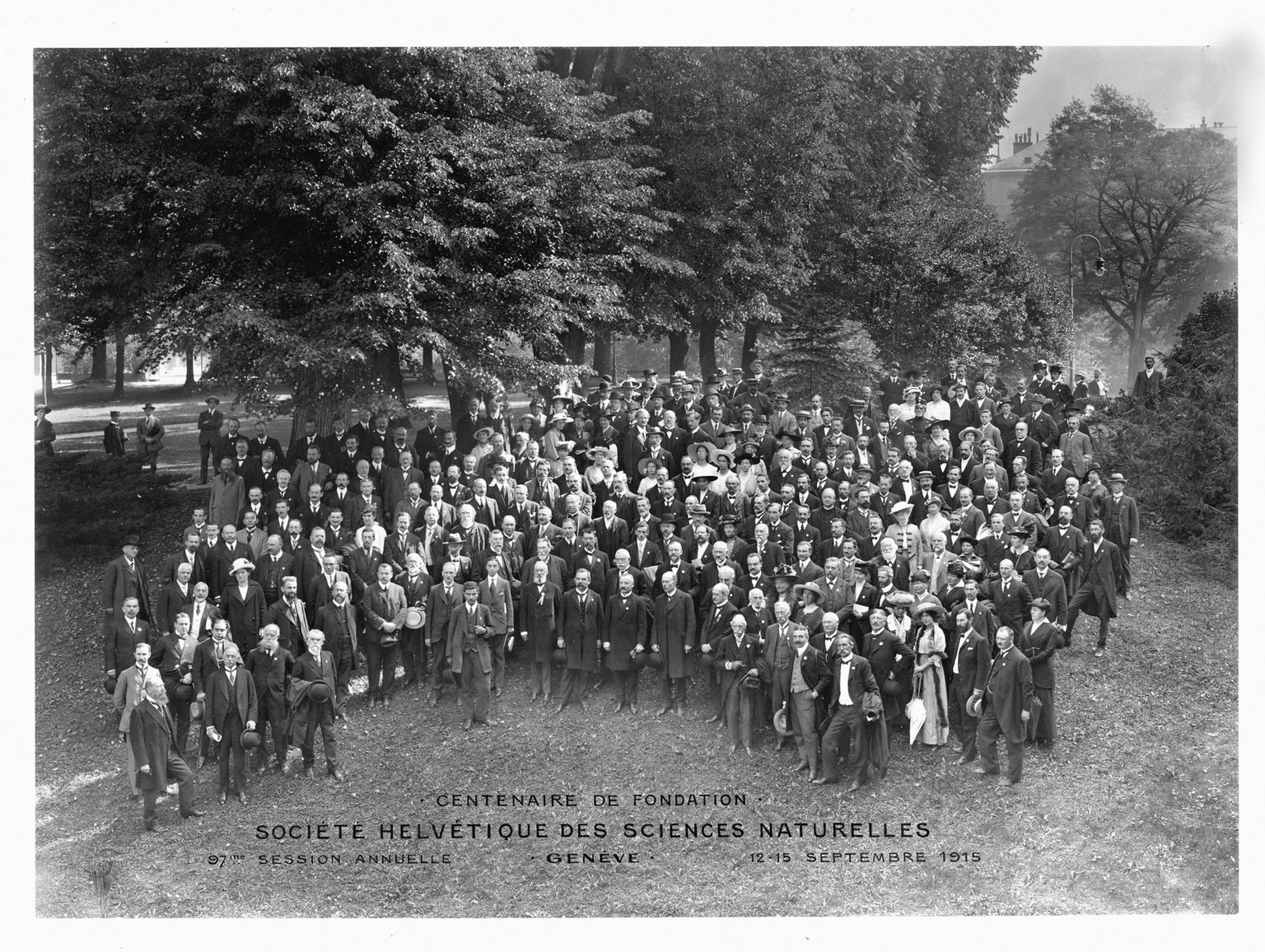 100 Jahre Naturforschende Gesellschaft: Gruppenbild vom Jubiläum 1915