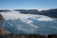 Eis schmilzt in der Polarregion